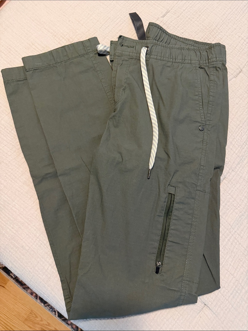 Vuori Ripstop Olive Cargo Drawstring Pants